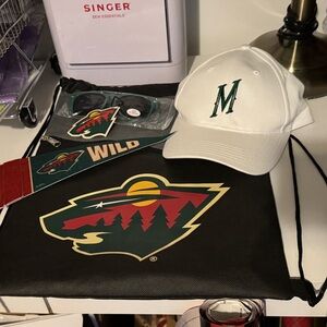 Minnesota Wild Fan Pack with Cap and Accessories